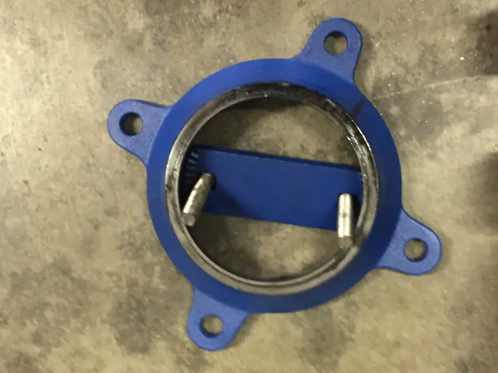 How to mount a metalworking vise